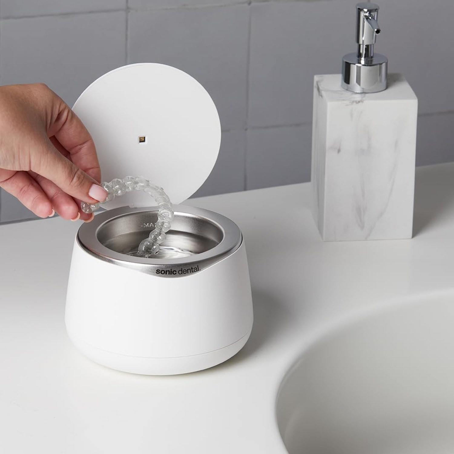 Sonic Pro Dental Cleaning Pod (Pearl White) — image 5